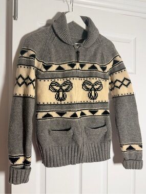 Vintage TNA Aritzia 100% Lambswool Skull Fair Isle Zip Sweater Large